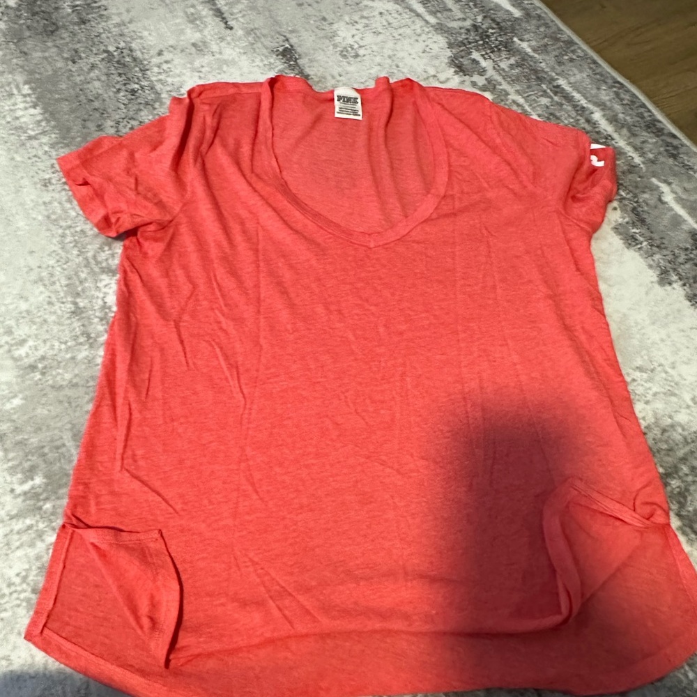 💗Victoria's Secret Pink Coral Tee💗